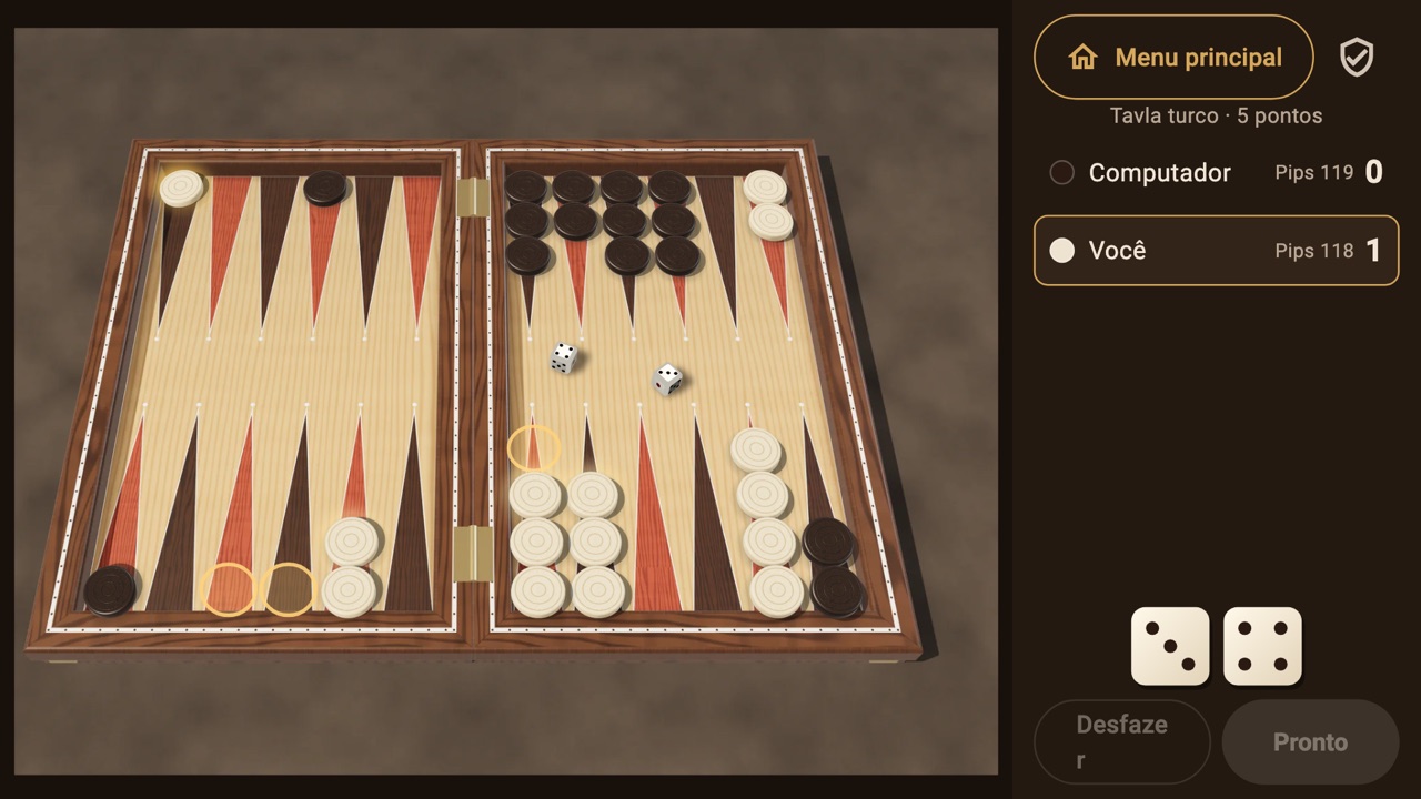 A match on the Walnut & Pearl board