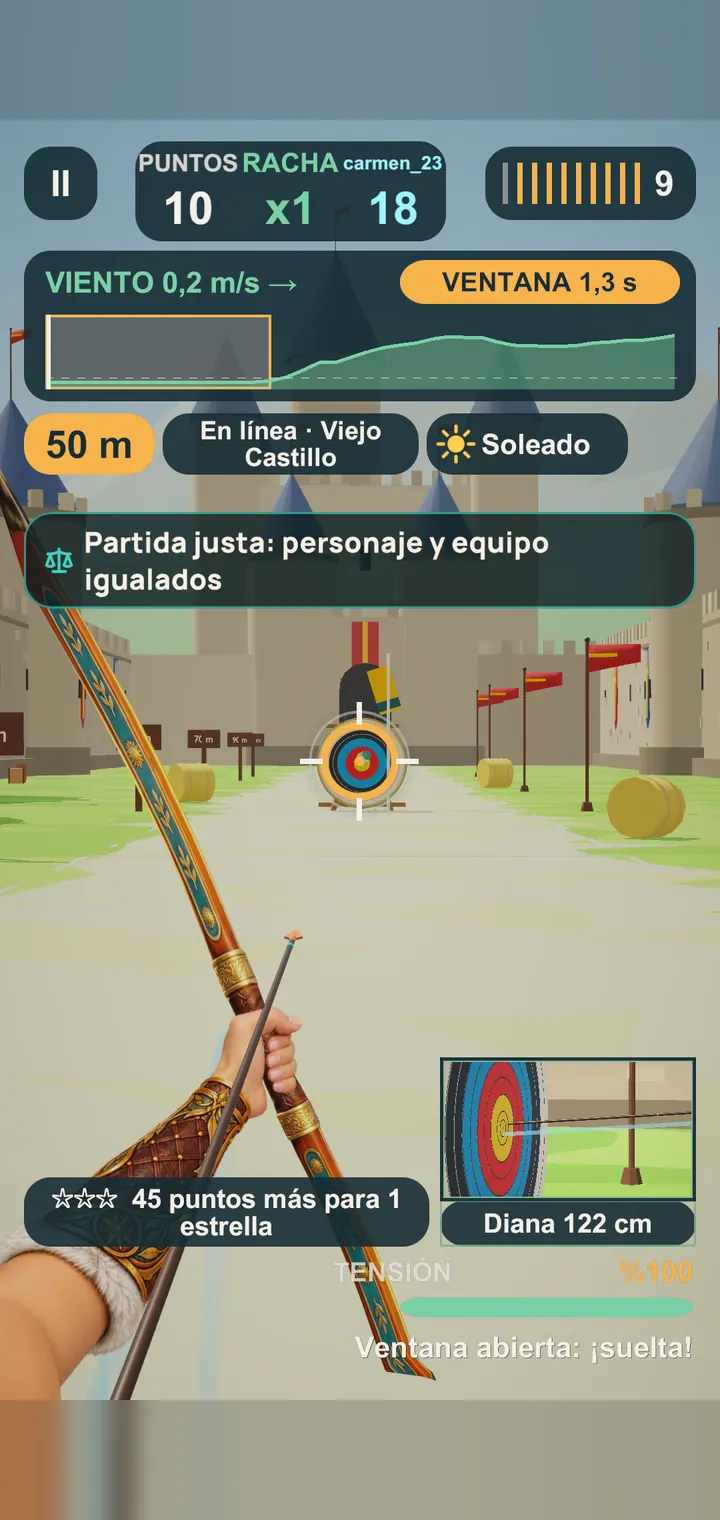 Arco tensado en un duelo online 1 contra 1 en el Viejo Castillo, con la franja de viento y la puntuación del rival